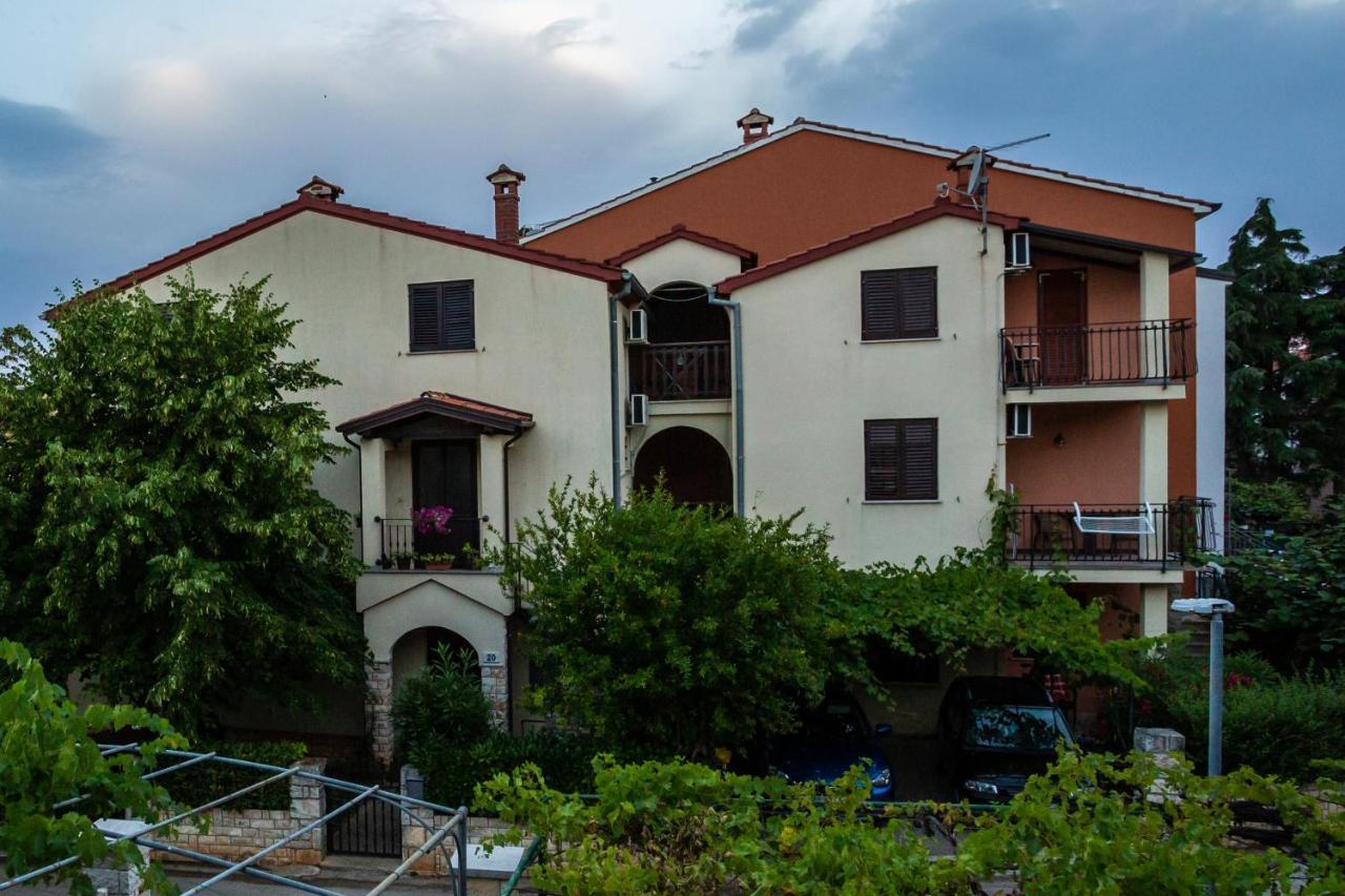 Apartment Exclusive Annex Rovinj Bagian luar foto